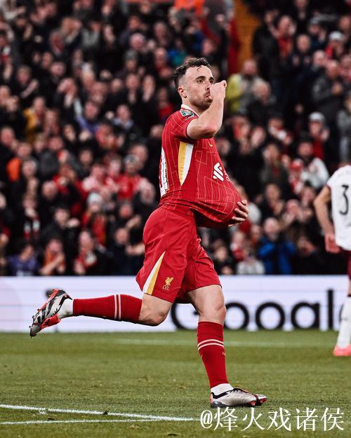 罗杰斯双响助维拉3-2逆转西汉姆联,马夫罗帕诺斯自摆乌龙 罗杰斯双响助维拉3-2逆转西汉姆联,马夫罗帕诺斯自摆乌龙