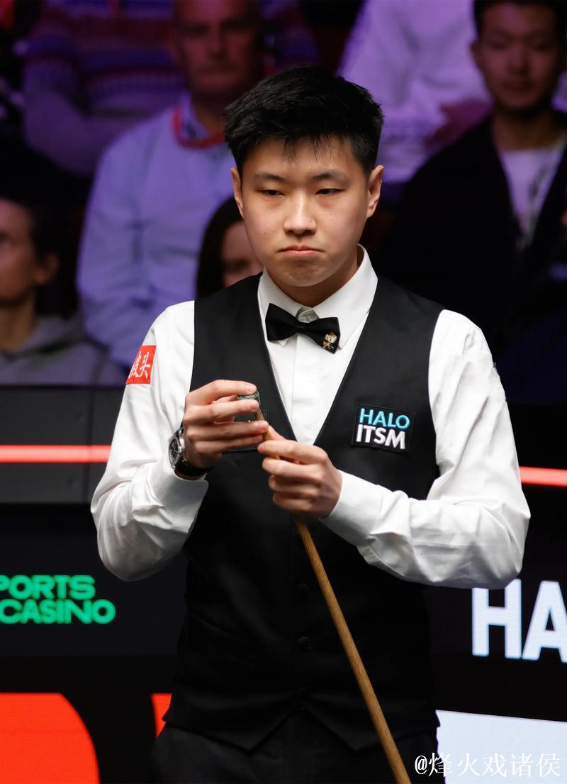 斯诺克武汉公开赛：赵心童力克史蒂文斯挺进32强