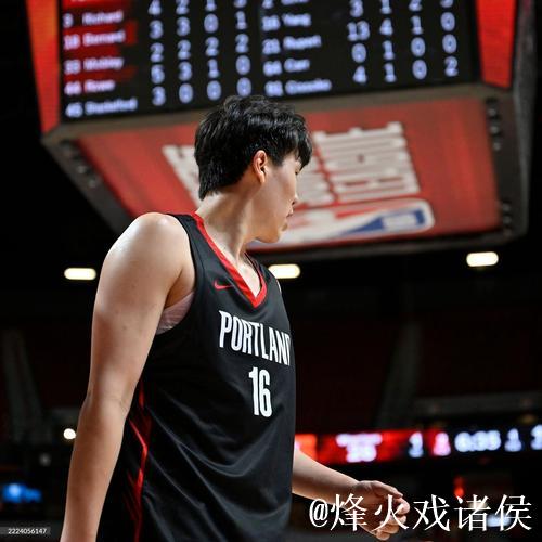 杨瀚森仅得4分，阿夫迪亚33+8+9率开拓者狂胜爵士